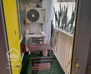 ۱۰۰متر نیاوران،گل سنگ