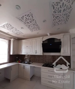 123 متر شیک و تمیز (4 سال ساخت)