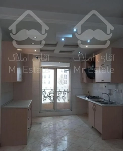 آپارتمان ۸۳ متری/۲خواب  لویزان