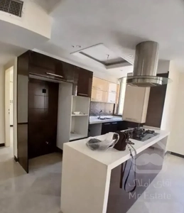 105متر/خوش نقشه/بدون مالک/آزادگان