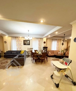 آپارتمان ۱۱۰ متر. فول . خوش نقشه . مالک منعطف