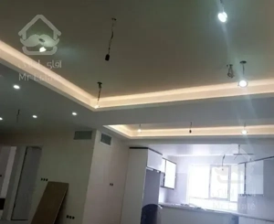 آپارتمان ۹۸ متری واقع در گلاب