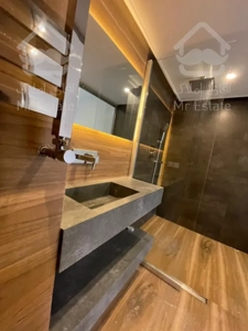 ۸۰ متر غرب دریاچه چیتگر