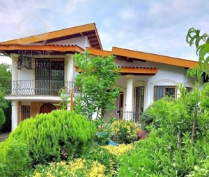 باغی از دل بهشت(۳۰۰ متری)سنددار/ویوجنگل