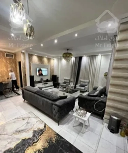 95متر/فول امکانات/پرده خور/غرق نور/خوش نقشه/بینظیر