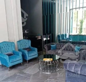 175 متر    میدان اسبی