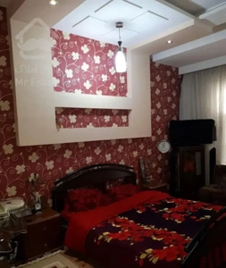 خیابان هنرستان 17 - آپارتمان 180 متری