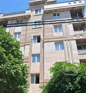 آپارتمان با پارکینگ آسانسور۳۱و۳۳ خوش نقشه زیرقیمت