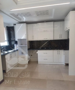 ۹۰مترنوساز،سالن پرده خور فول مستطیل طلایی نارمک