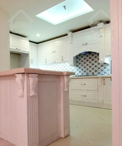 تک واحدی ، کلید نخورده ، خانه ای از خورشید