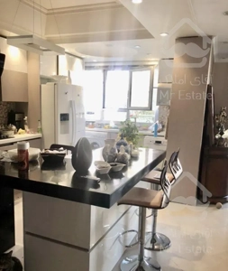 150متر 3خواب تک واحدى *نوسازى شده* نیمه فرنیش برند