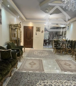 ۸۷ متر تک واحدی// قابلیت دو پارکینگ//فلکه لوزی