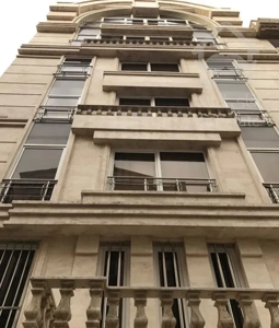 آپارتمان ۱۴۱متری/صرافها/سه پارکینگ/ویو ابدی