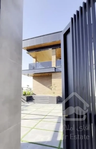 فروش ویلای مدرن ساحلی استخردار شهرکی