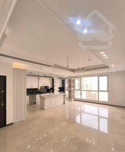 115متر/ آکواریوم/ سه خواب/ نوساز /روف گاردن