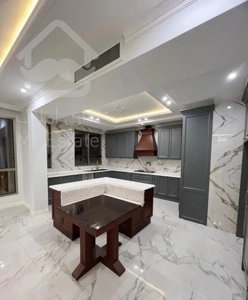 آپارتمان تمام مدرن با نما مدرن در بلوار معلم/امامت