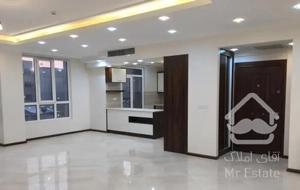 ١٢۵ متر ٣ خواب، خوش نقشه، نور از شمال و جنوب