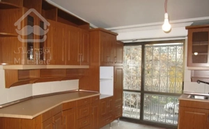 آپارتمان آجودانیه ۱۶۰ متر ۳ خواب (بدون مشرف)