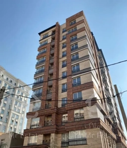 برج باغ ۱۴۰متر ۳خواب نوساز