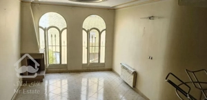 آپارتمان ۸۳ متری دوخوابه/سروستان/شهرک راه آهن