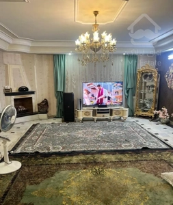 آپارتمان ۹۰ متری / پارکینگ / انباری/ آسانسور