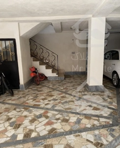 آپارتمان ۱۲۰ متری