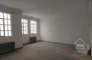 آپارتمان ۹۴ متری ۲ خوابه بهارستان ، سعدی شمالی