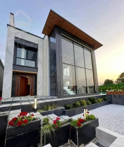 ویلا 800 متری/ فول فرنیش/ سندتکبرگ