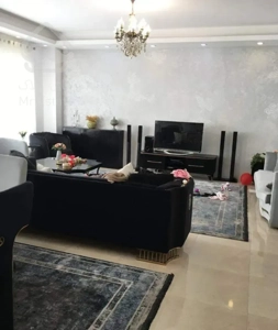 آپارتمان شهری نزدیک بلوار اصلی محمودآباد