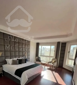 280 متر ۴ خواب سراسر چشم انداز و غرق نور