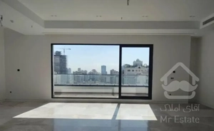 جردن/۲۰۰متر/۲پارکینگ/ویو شهر/فرعی دنج