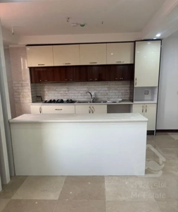 فروش آپارتمان ۱۲۹ متر دور میدان دارای 2 پارکینگ