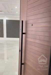 آپارتمان ۲۳۰ متری/هاشمیه/ صفر/لوکس