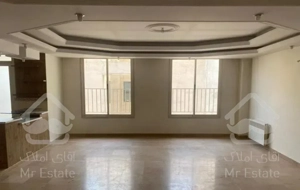 ۱۰۵متر تک واحدی ،غرق نور ،شهرک گلستان ،فول امکانات