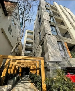 فروش آپارتمان ۳ واحد یکجا مستقل در لواسان کوچک