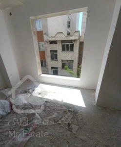 ۱۰۵متر/پارکینگ/تک واحدی/۲خواب