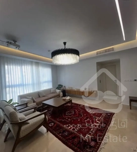 70متر 2 خواب طبقه اول پارکینگ دار بازسازی شده