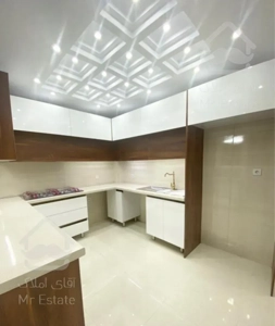 ۵۱ متر فول امکانات/مجاهدکبیر/رو به آفتاب