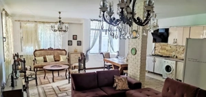 کلیم کاشانی ۹۰ متری تک واحدی فوق العاده پر نور