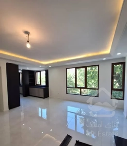 ۱۴۸متر ۳خواب ۲پارکینگ  ((نوساز))  نیاوران دزاشیب