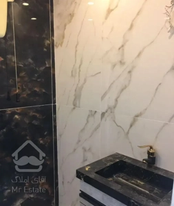 ۱۱۵متر ۲خوابه بالای پونک چهاردیواری