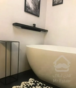 ۱۸۰ متر/۱۰۰ متر حیاط اختصاصی نوساز شیک