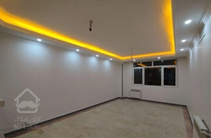 ۸۰ متر . دو خواب / فول امکانات