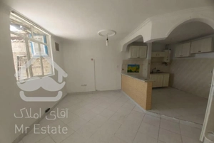 واحد 75 متری  پر نور