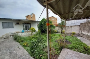 کوچکسرا  ۳۴۵ متر  ۱۰۰ بنا