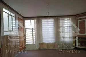 طبقه بالا ۱۱۰ متر دوخواب