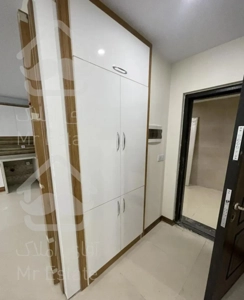 ۱۱۵ متر ۲ خواب کلیدنخورده دریاچه چیتگر