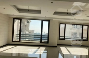 فرمانیه ۳۰۰ متر - دیباجی شمالی - ۴ خواب - شخصی