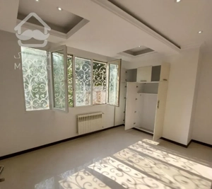 آپارتمان ۱۵۰ متری سه خوابه