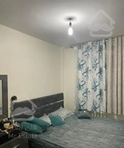 ۶۲متر/شهران/طبقه دوم/پارکینگ سندی